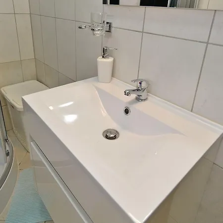 House Bozo 754 Šišan