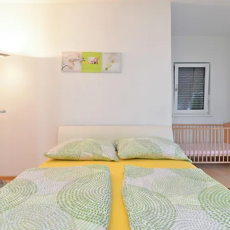 House Bozo 754 Nyaraló