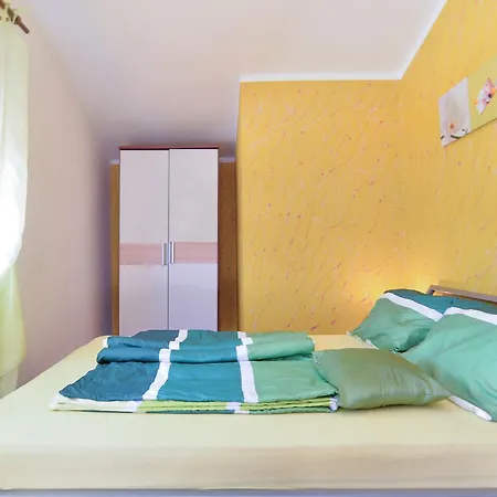 House Bozo 754 Šišan